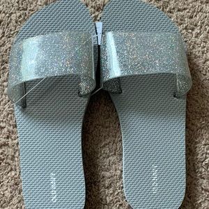 jelly flip flops old navy